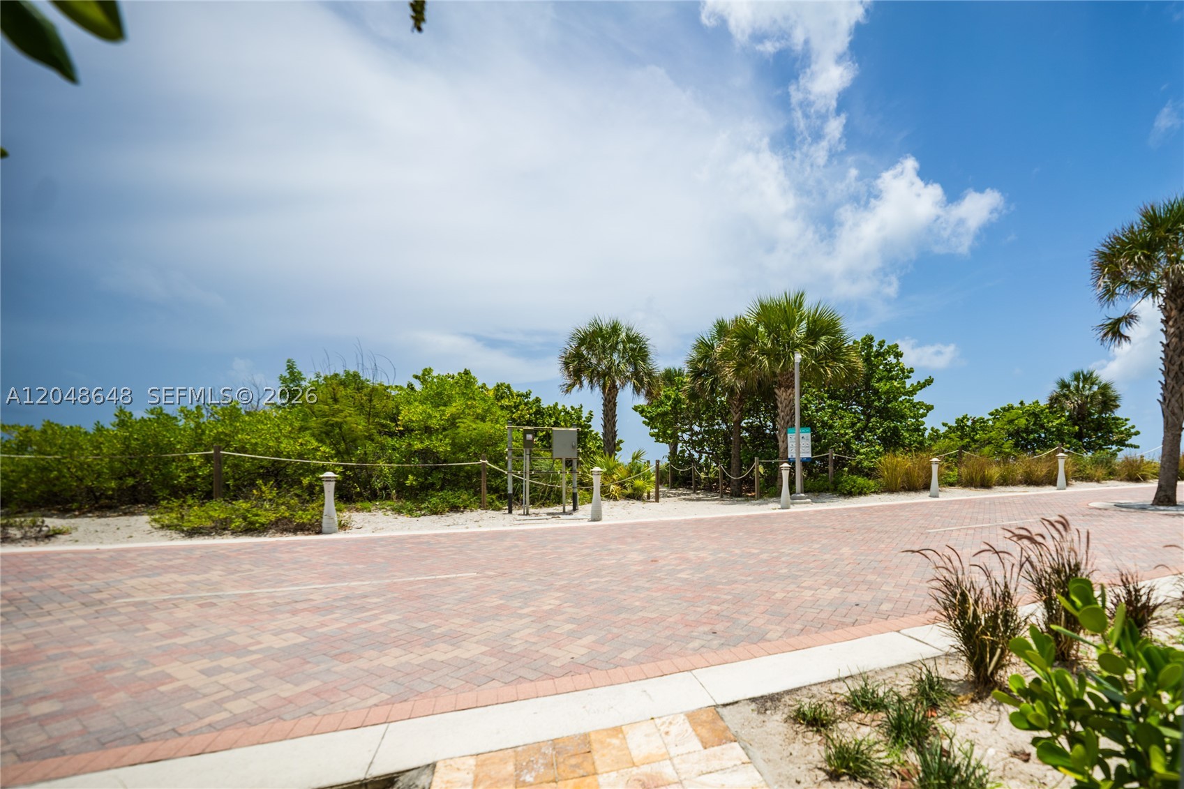 CRYSTAL HOUSE CONDO - Residential