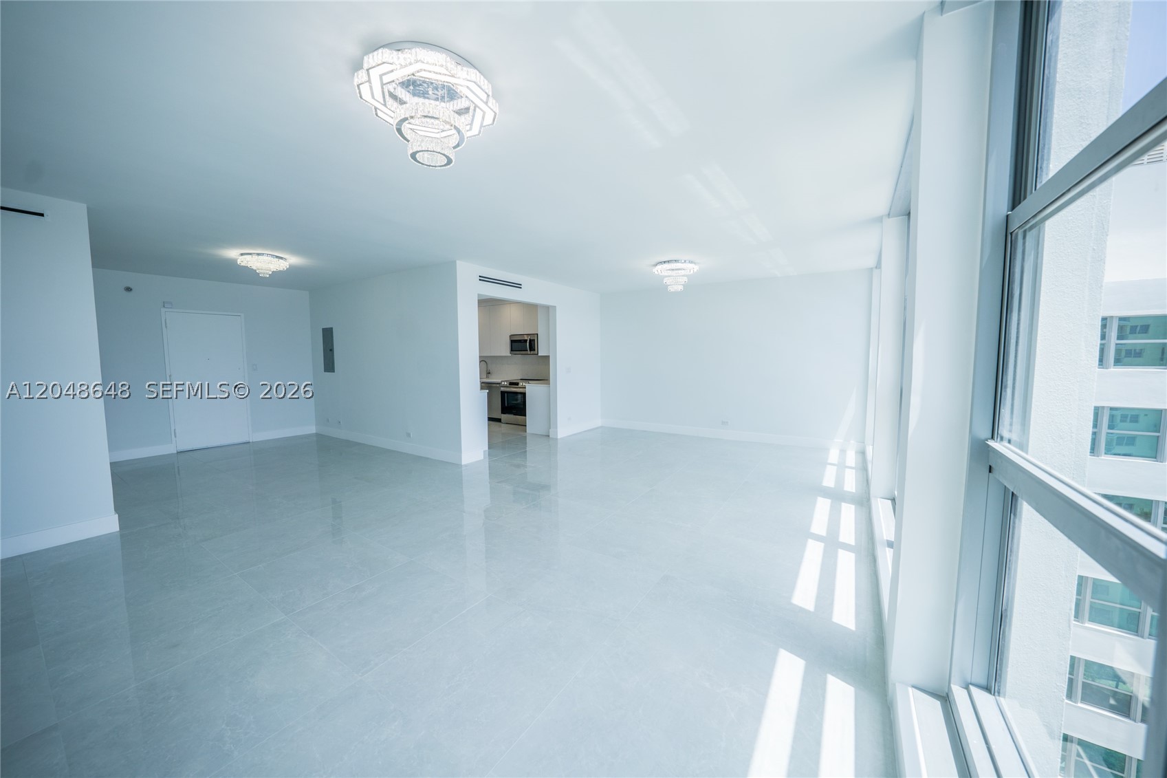 CRYSTAL HOUSE CONDO - Residential