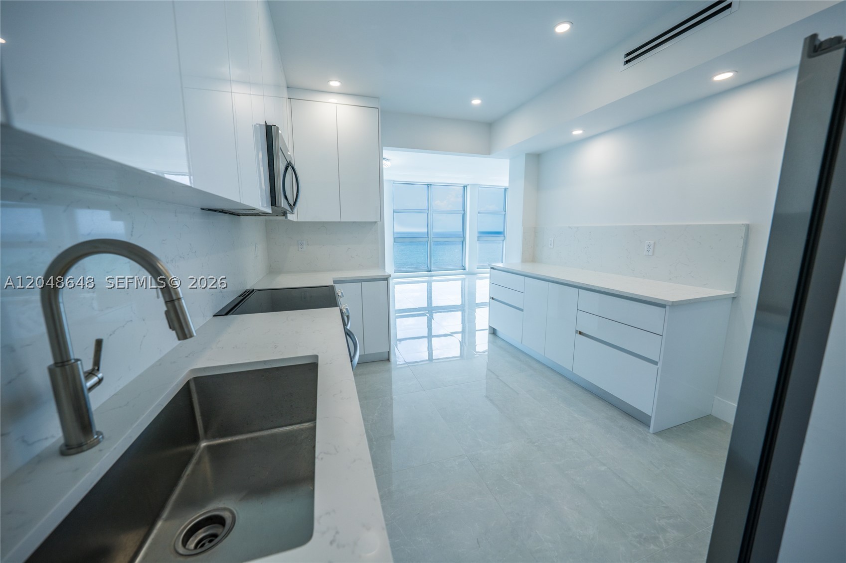 CRYSTAL HOUSE CONDO - Residential