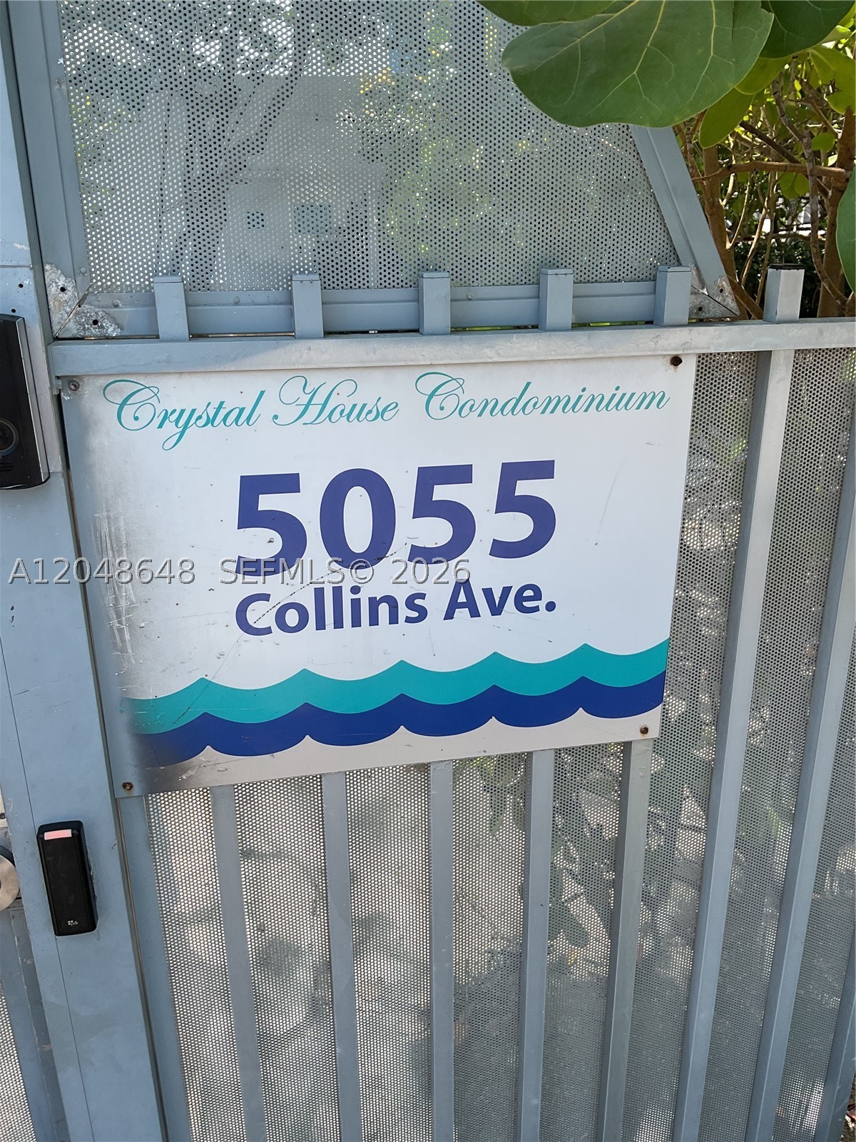 CRYSTAL HOUSE CONDO - Residential