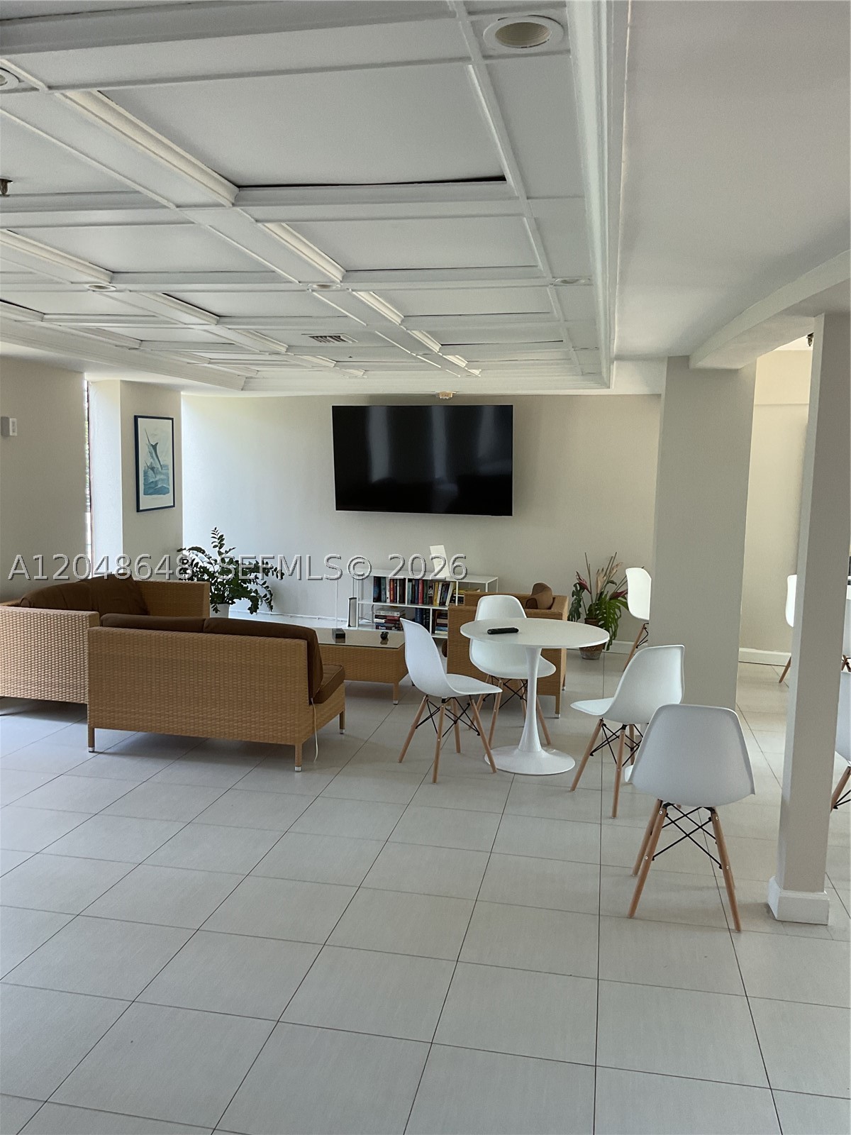 CRYSTAL HOUSE CONDO - Residential