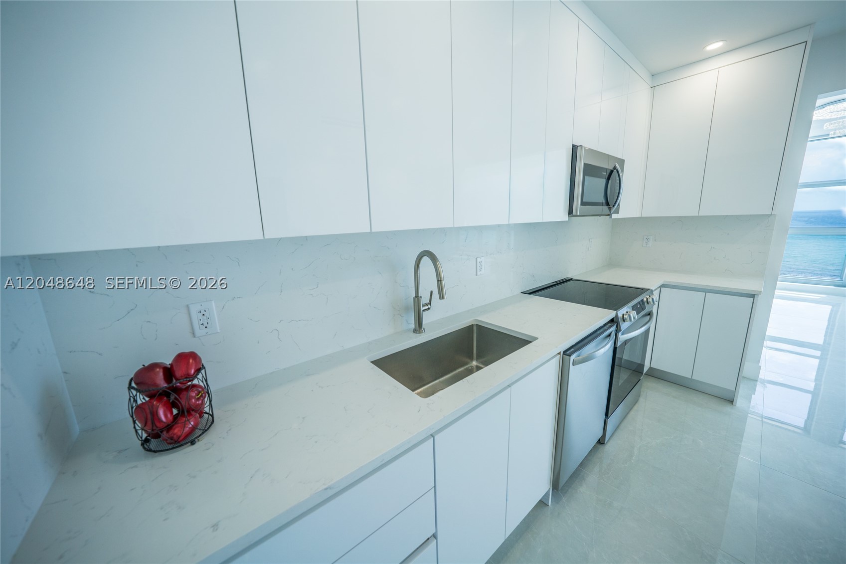 CRYSTAL HOUSE CONDO - Residential