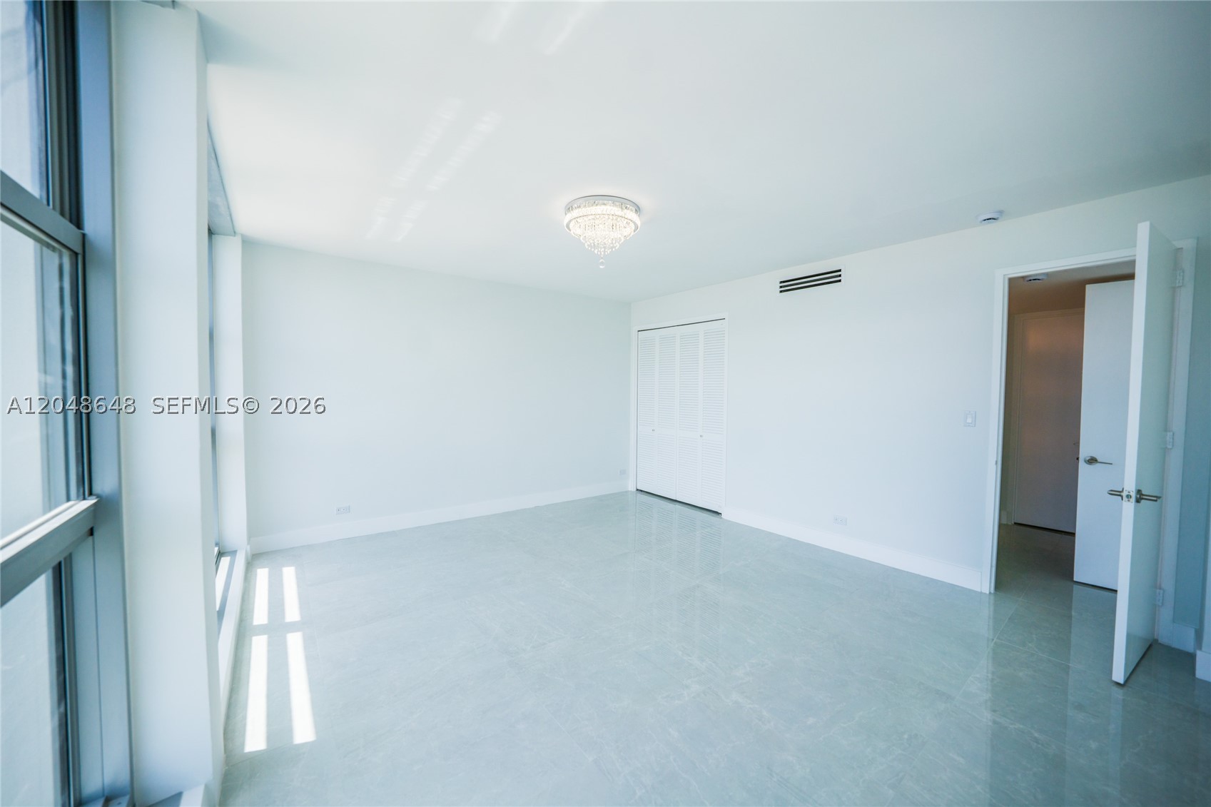 CRYSTAL HOUSE CONDO - Residential