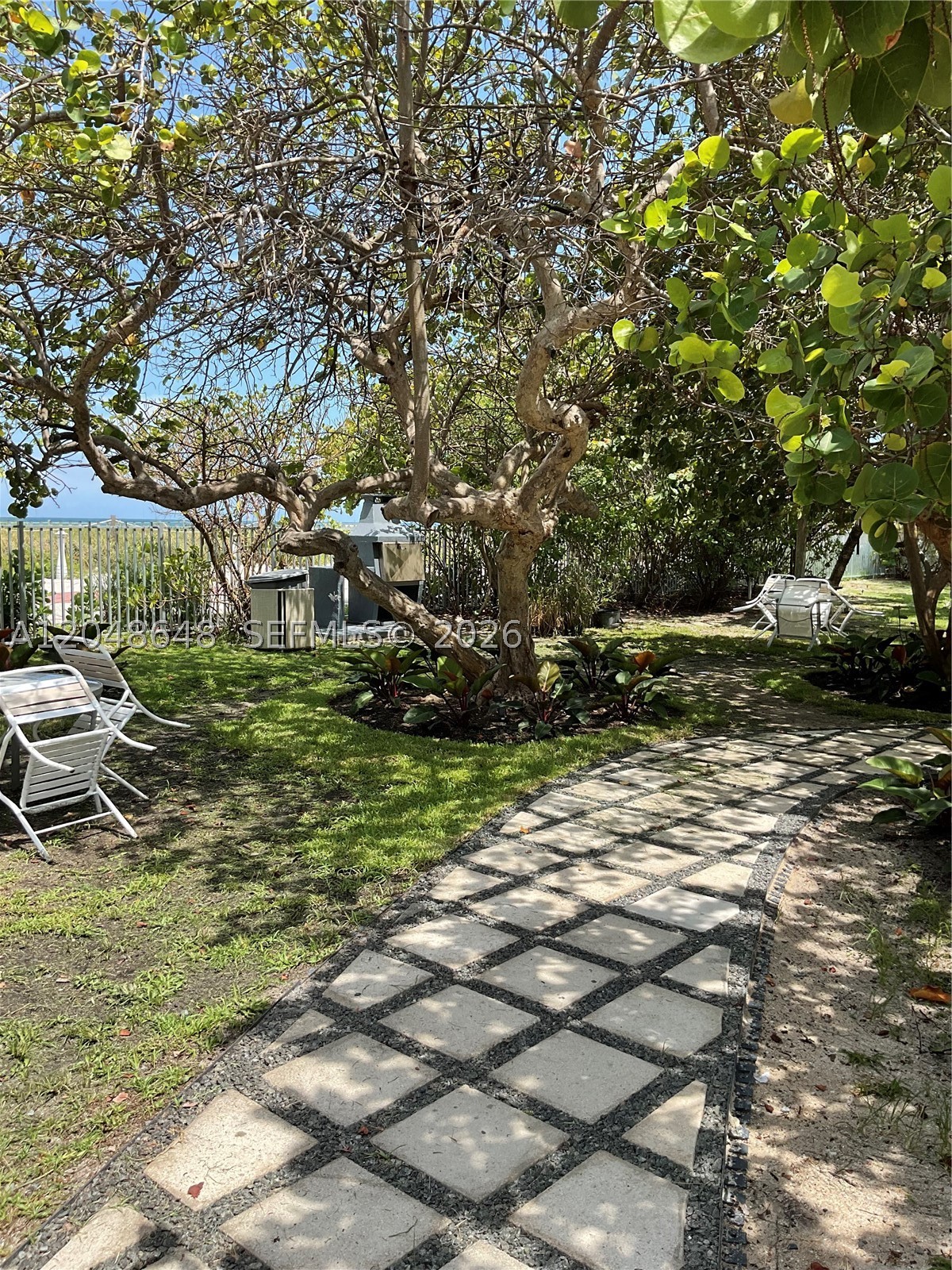CRYSTAL HOUSE CONDO - Residential