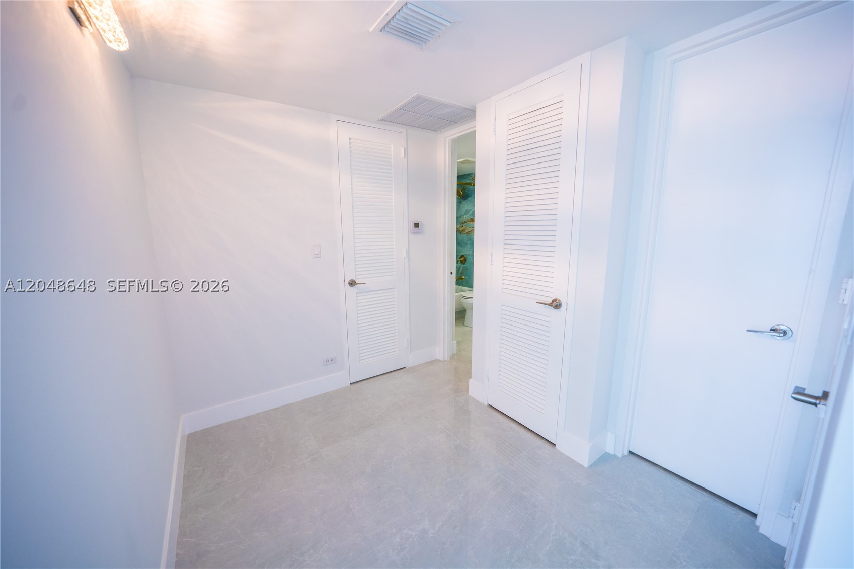 CRYSTAL HOUSE CONDO - Residential