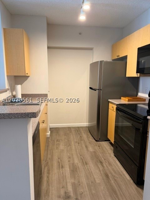 REGENT PARK - Residential