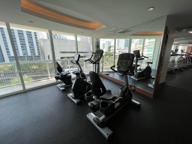 BRICKELL ON THE RIVER S T - Residential Lease