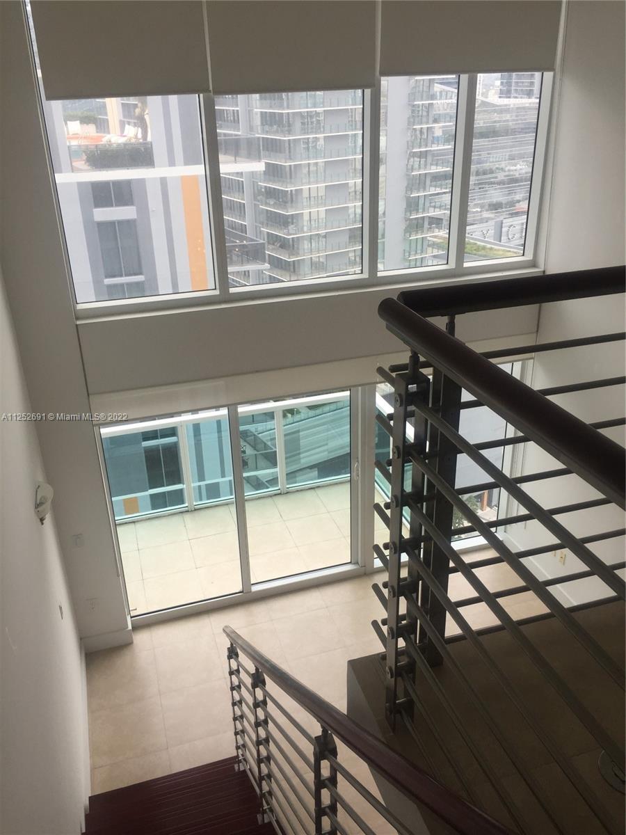 BRICKELL ON THE RIVER S T - Residential Lease