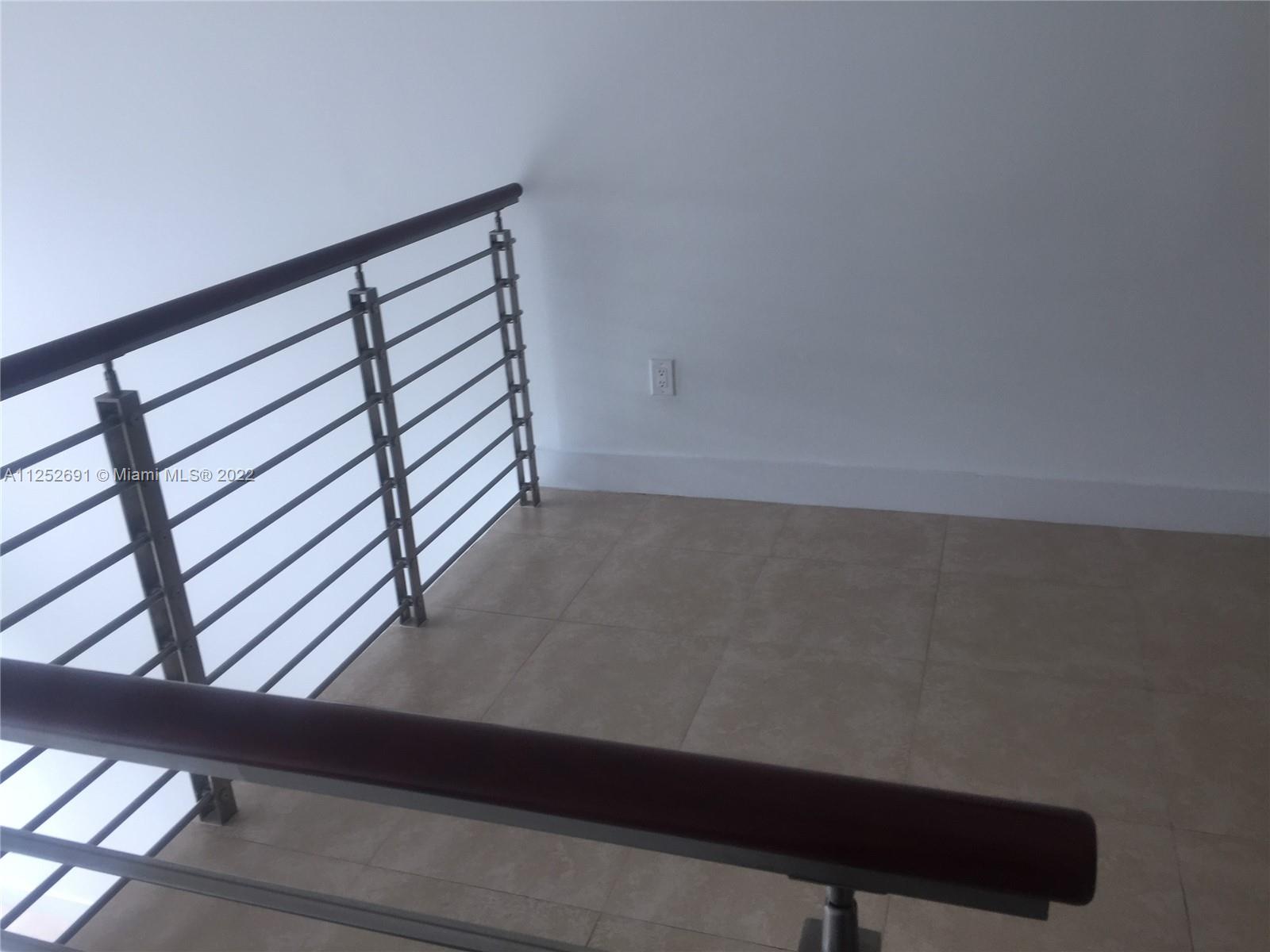 BRICKELL ON THE RIVER S T - Residential Lease