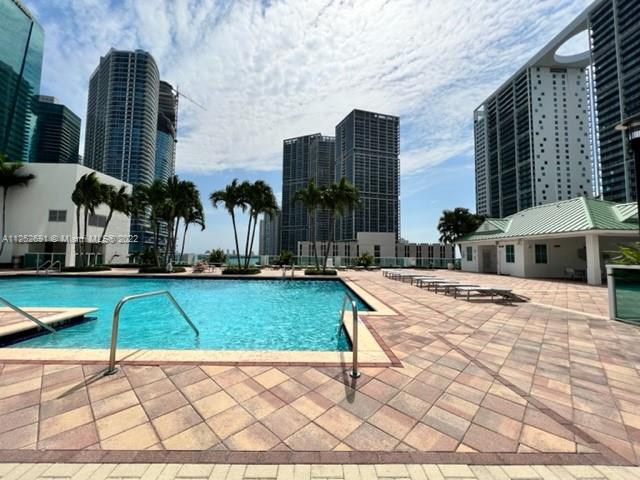 BRICKELL ON THE RIVER S T - Residential Lease