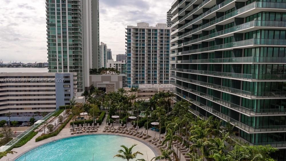 PARAISO BAY CONDO - Residential Lease