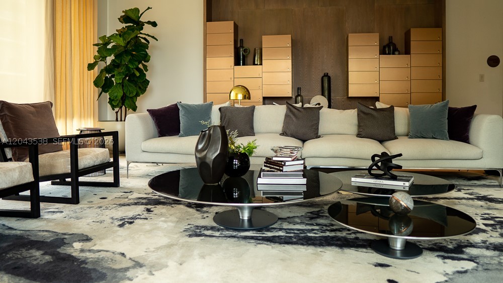 PARAISO BAY CONDO - Residential Lease
