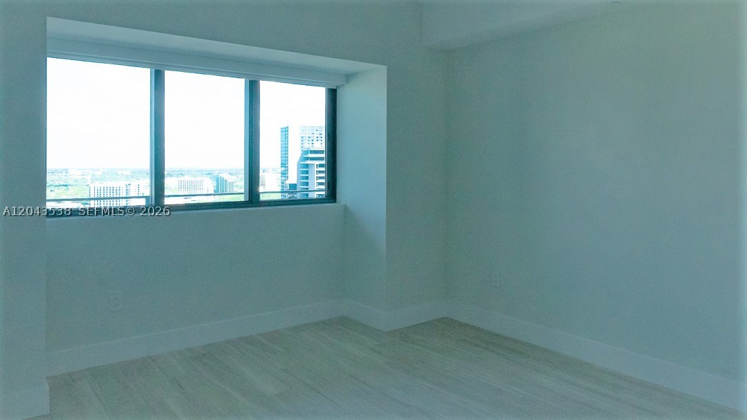 PARAISO BAY CONDO - Residential Lease