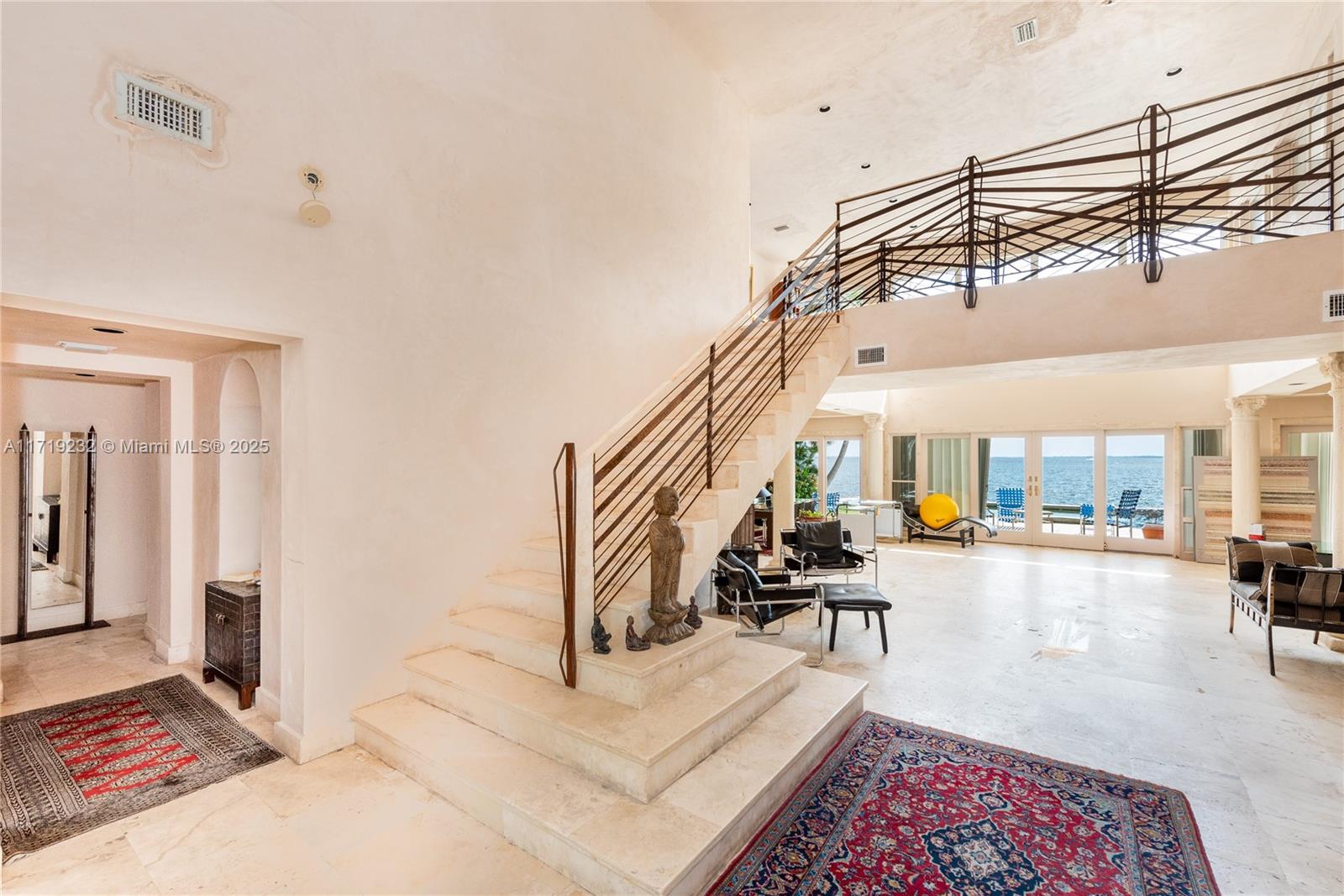 SUNRISE HARBOUR REV PL - Residential