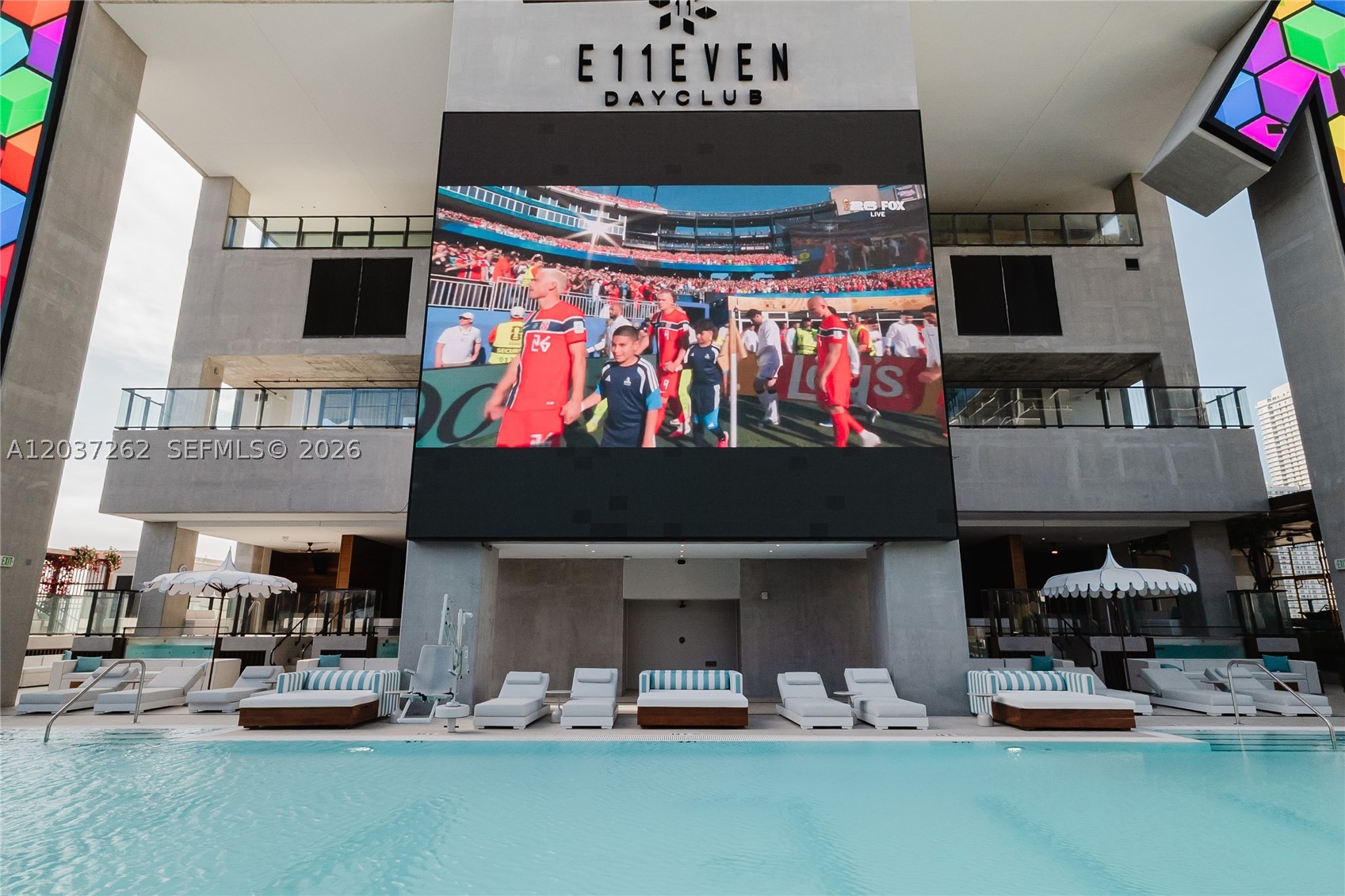 E11EVEN HOTEL & RESIDEN - Residential