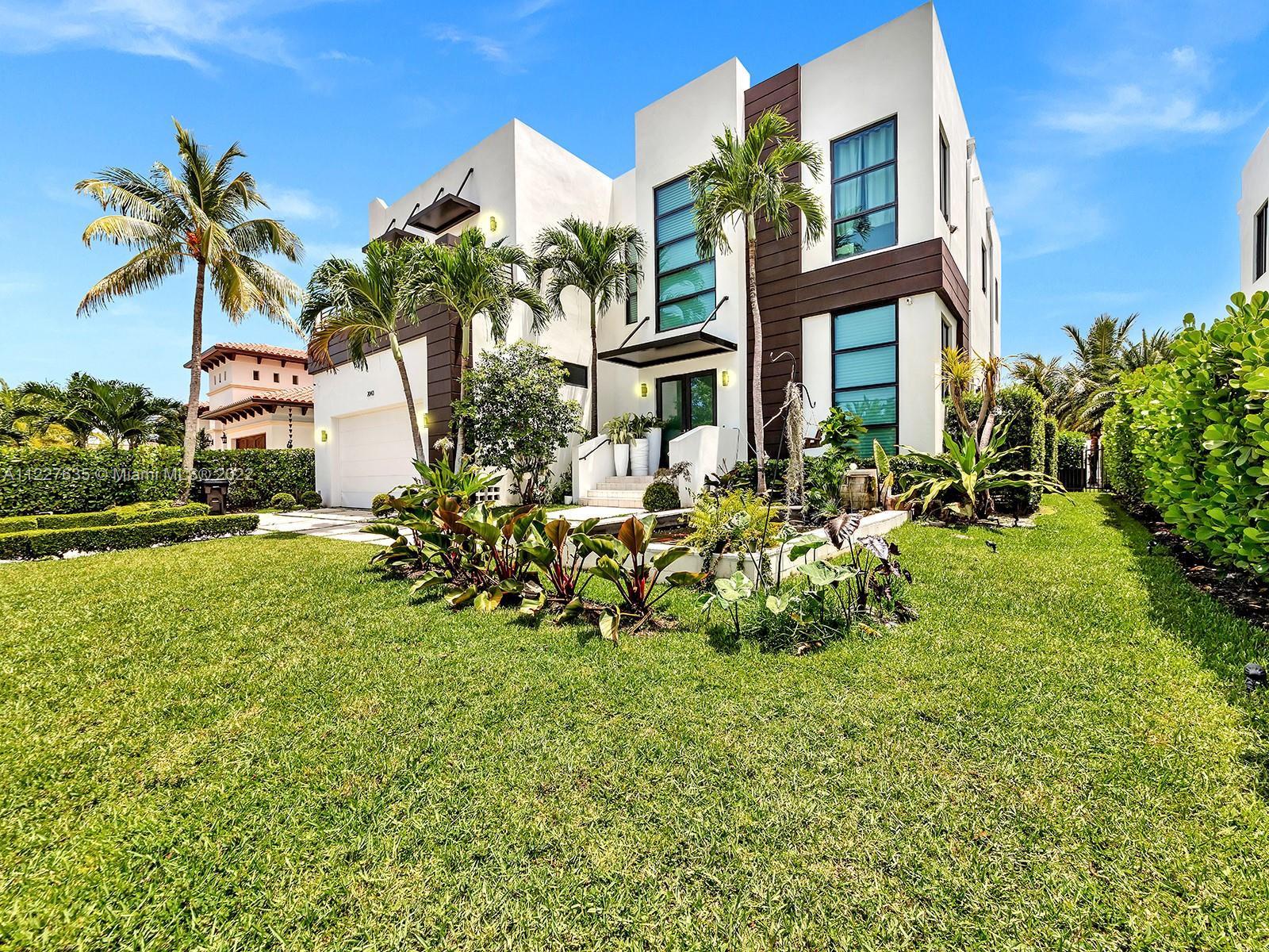 SANS SOUCI ESTATES - Residential