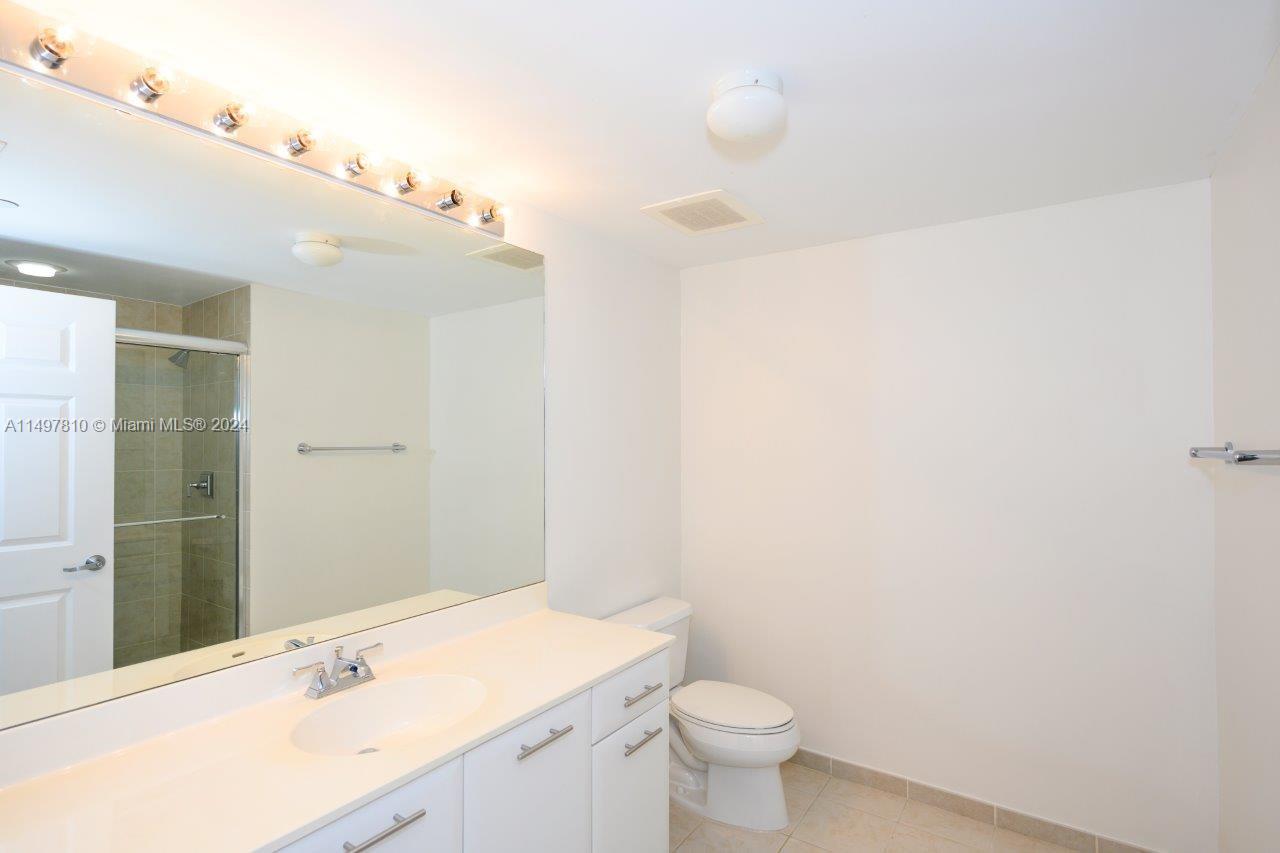 VERANDA CONDO - Residential Lease