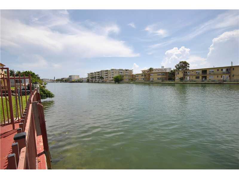 BISCAYNE BEACH SUB - Residential Lease