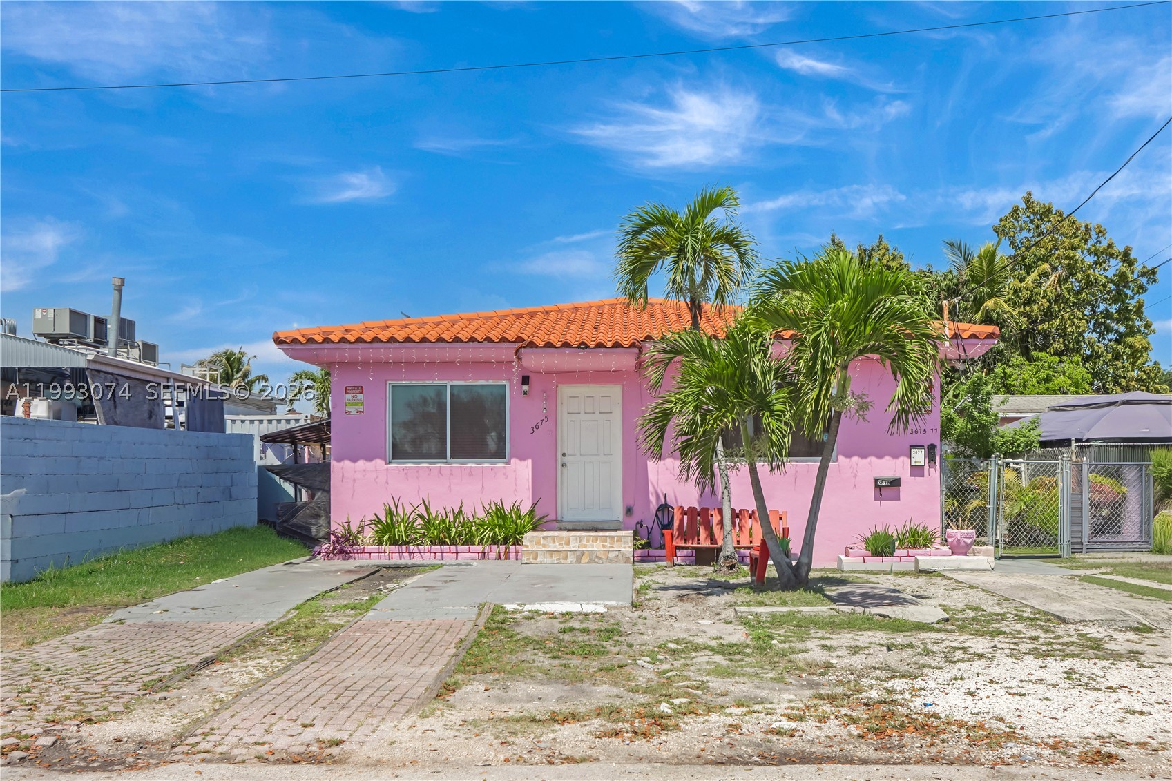 Price Improvement ! Income-producing duplex with additional efficiency in a central location. Property is tenant-occupied with long-term tenants in place. Rents are currently below market, offering great upside potential. 2 Separate FPL meter. Conveniently located near transportation, shopping, and major roadways.