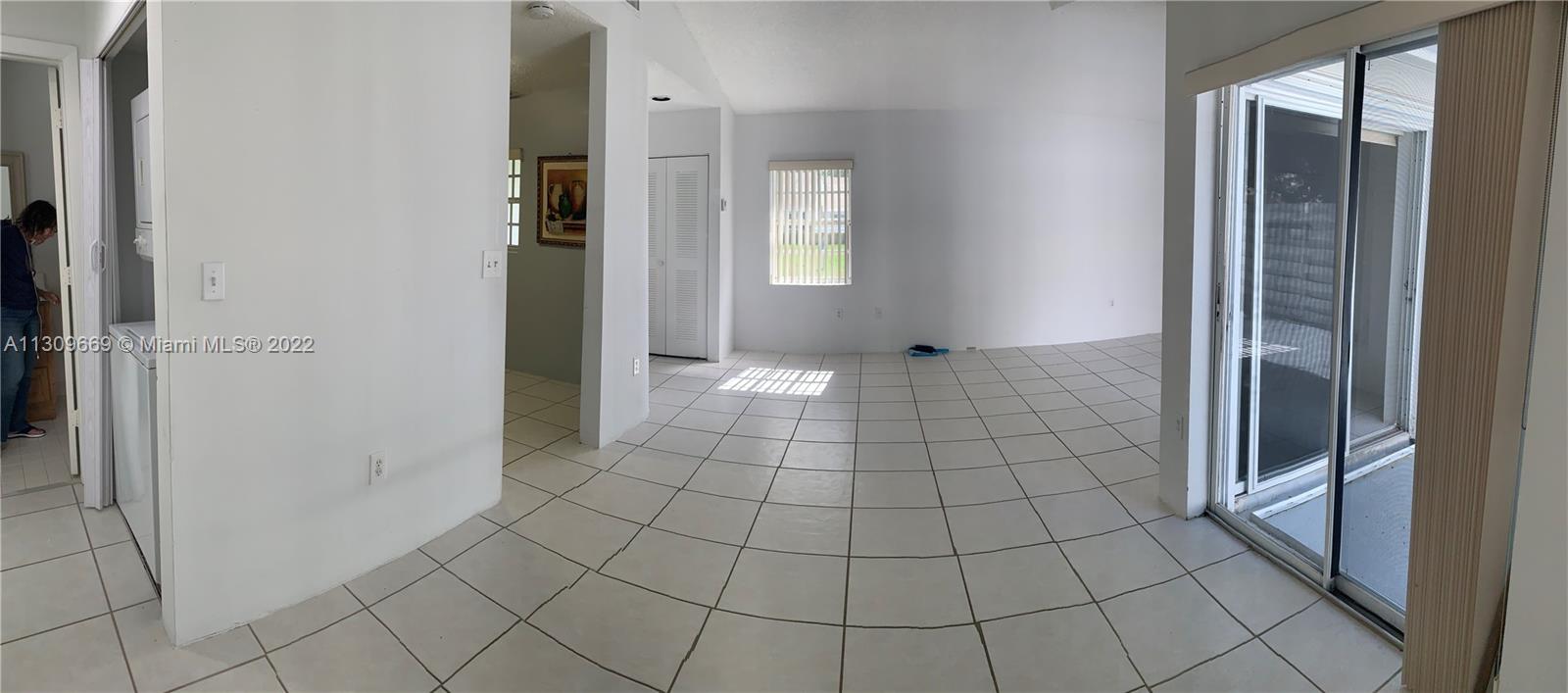 VILG HOMES COUNTRY WALK C - Residential