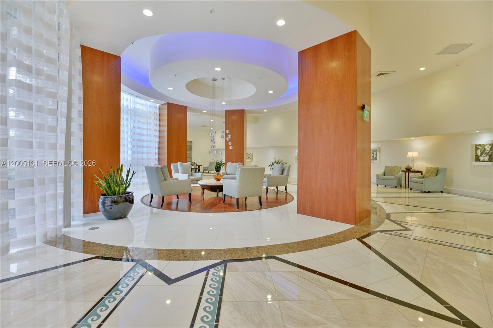 LA GORCE PALACE CONDO - Residential