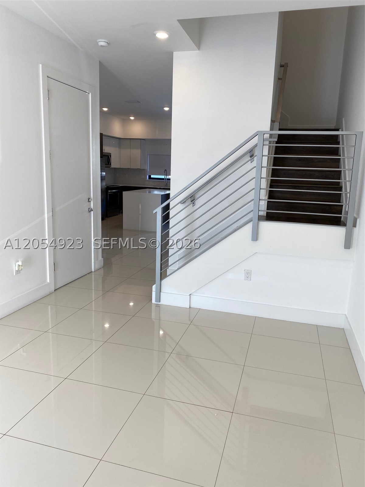 KILLIAN COMMONS - Residential Lease