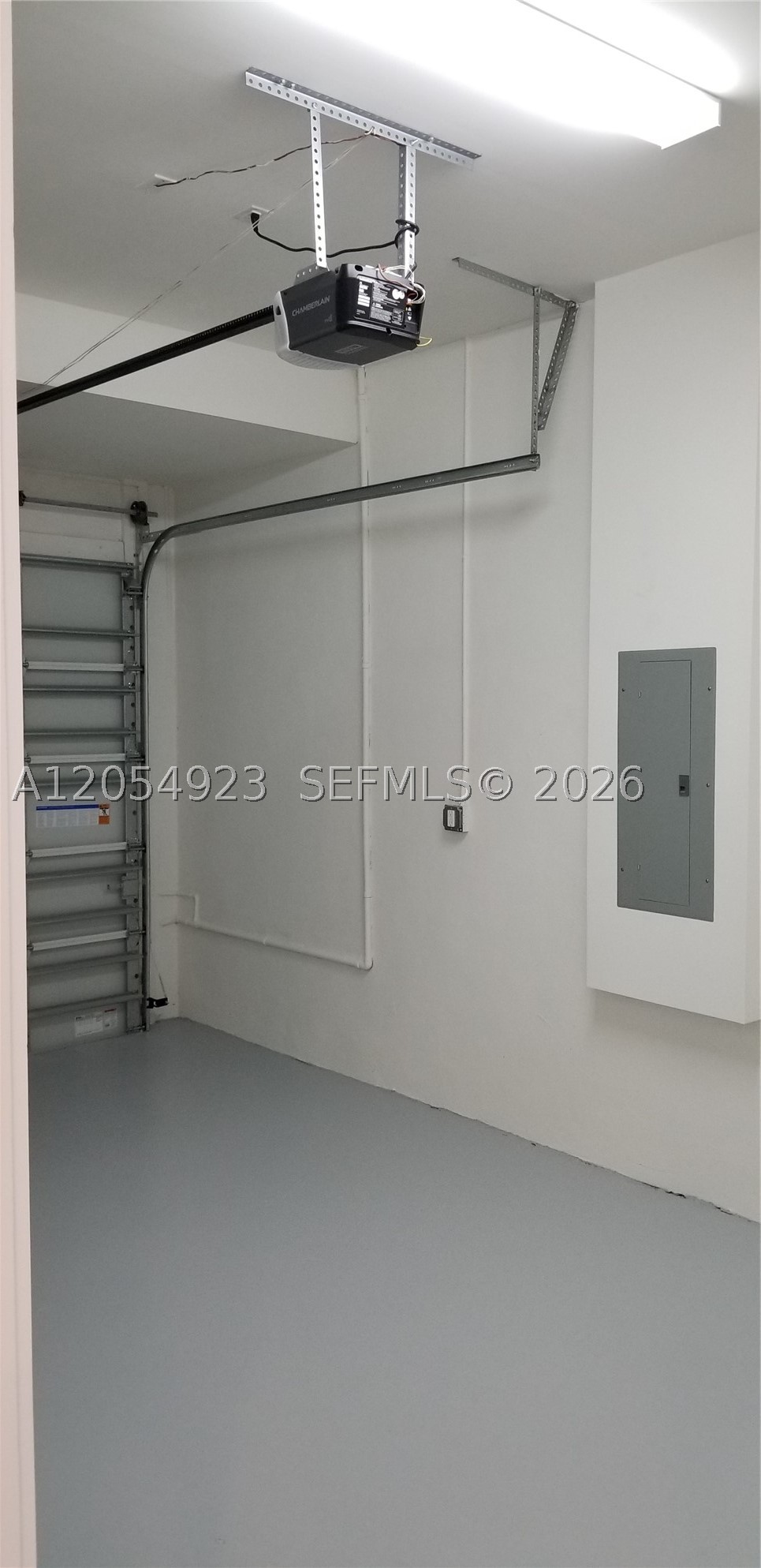 KILLIAN COMMONS - Residential Lease