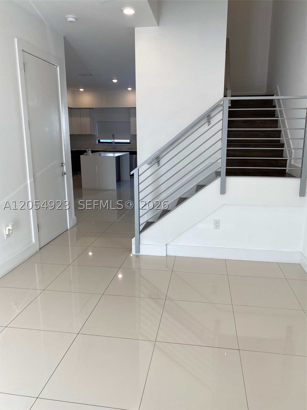 KILLIAN COMMONS - Residential Lease