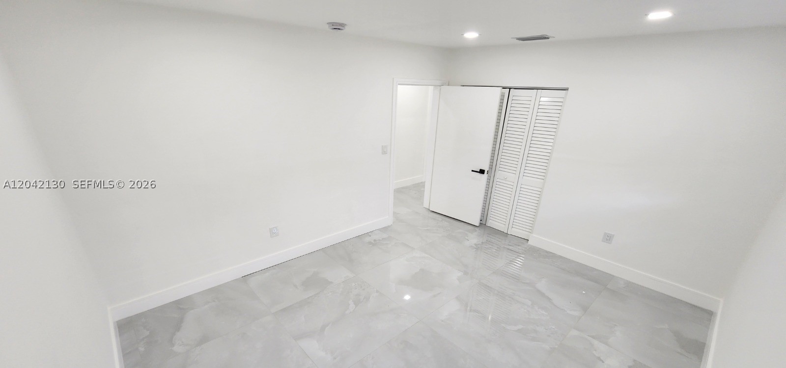 SO MIAMI HEIGHTS ADDN V - Residential