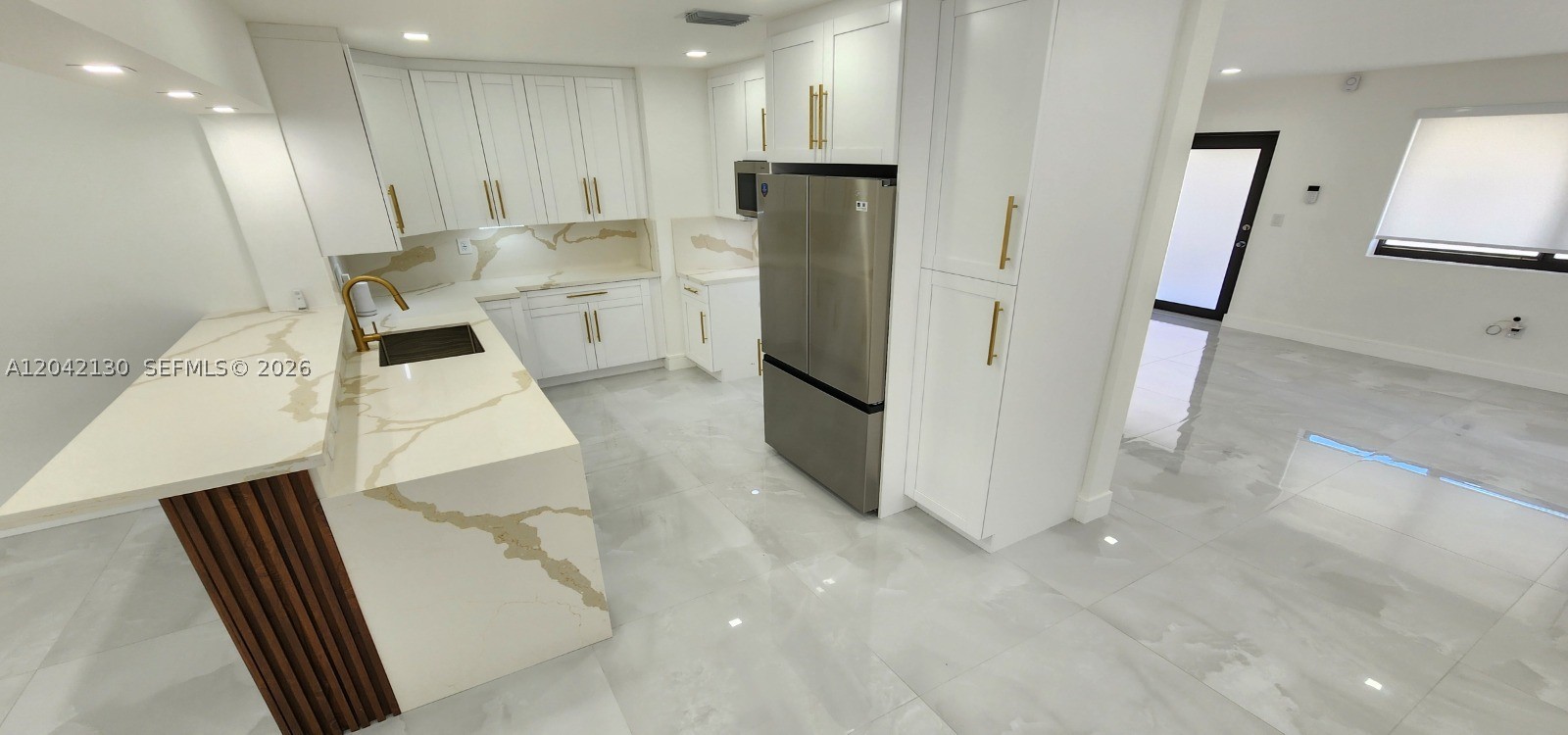 SO MIAMI HEIGHTS ADDN V - Residential