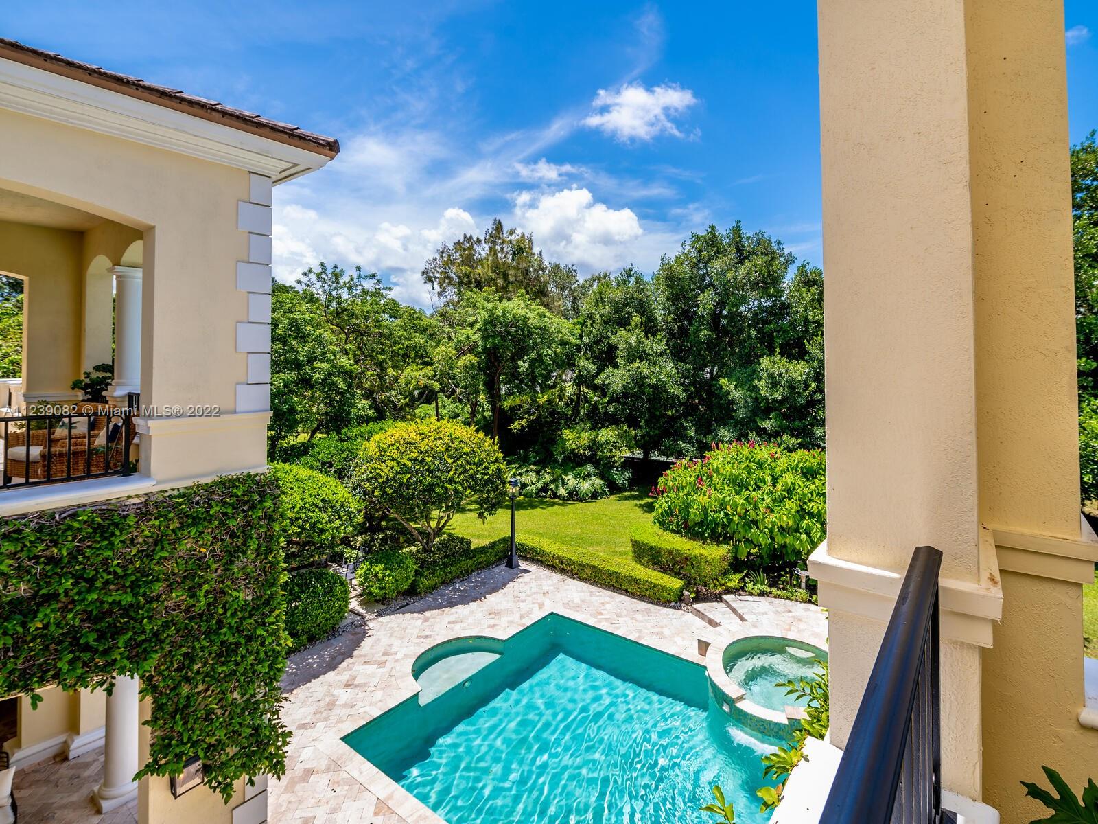HELMS COUNTRY ESTATES ADD - Residential