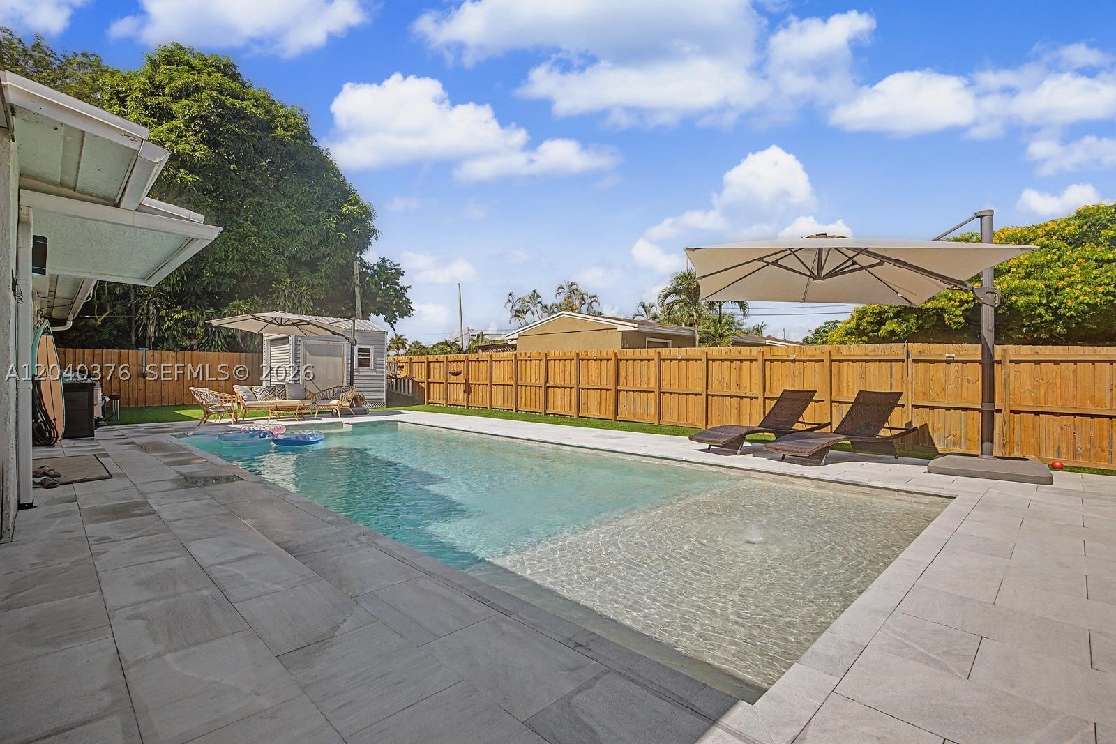 RIVERLANE HOMESITES 2 ADD - Residential