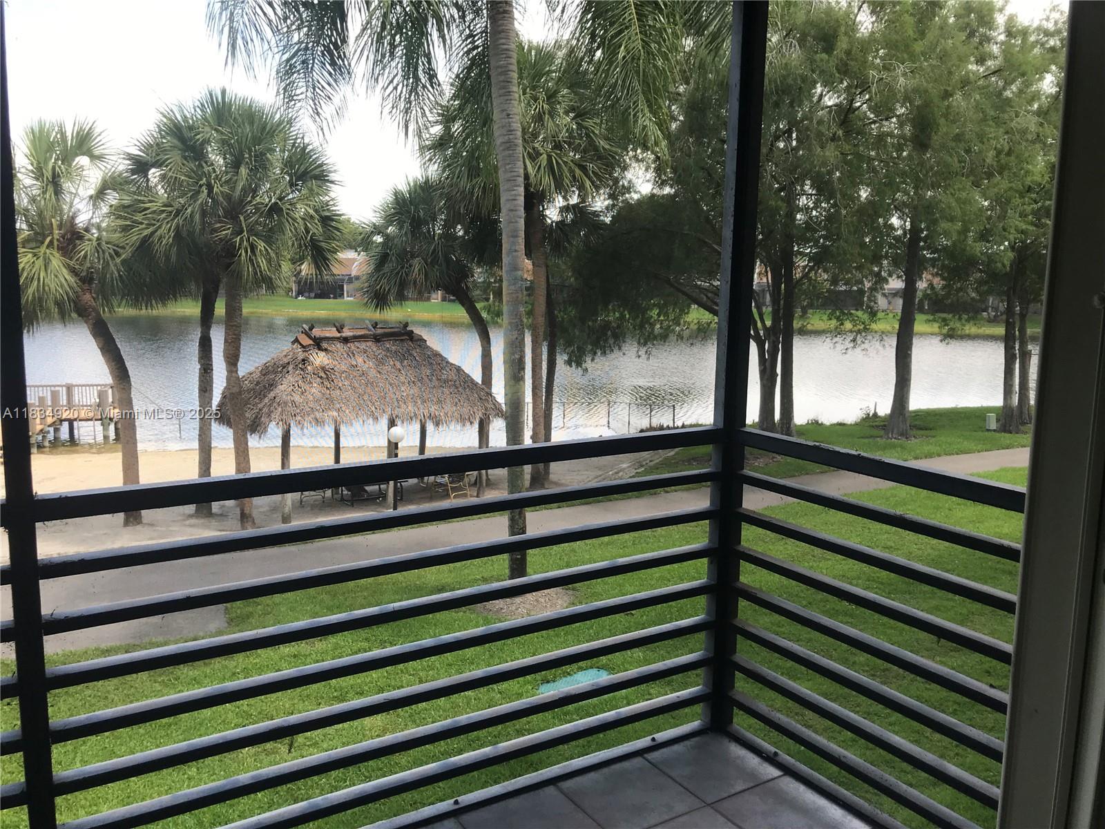 COLONY POINT 4 CONDO - Residential