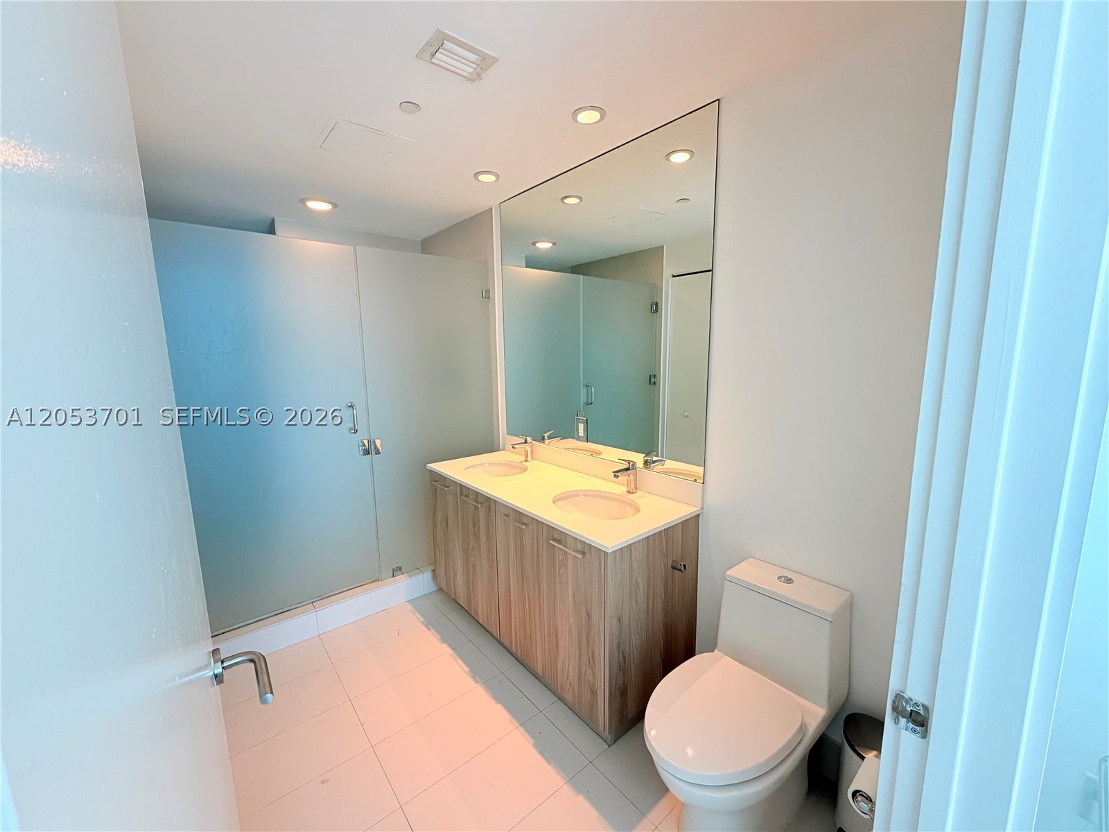 PARAISO BAYVIEWS CONDO - Residential Lease