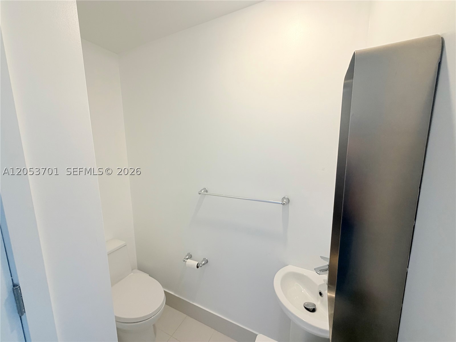 PARAISO BAYVIEWS CONDO - Residential Lease