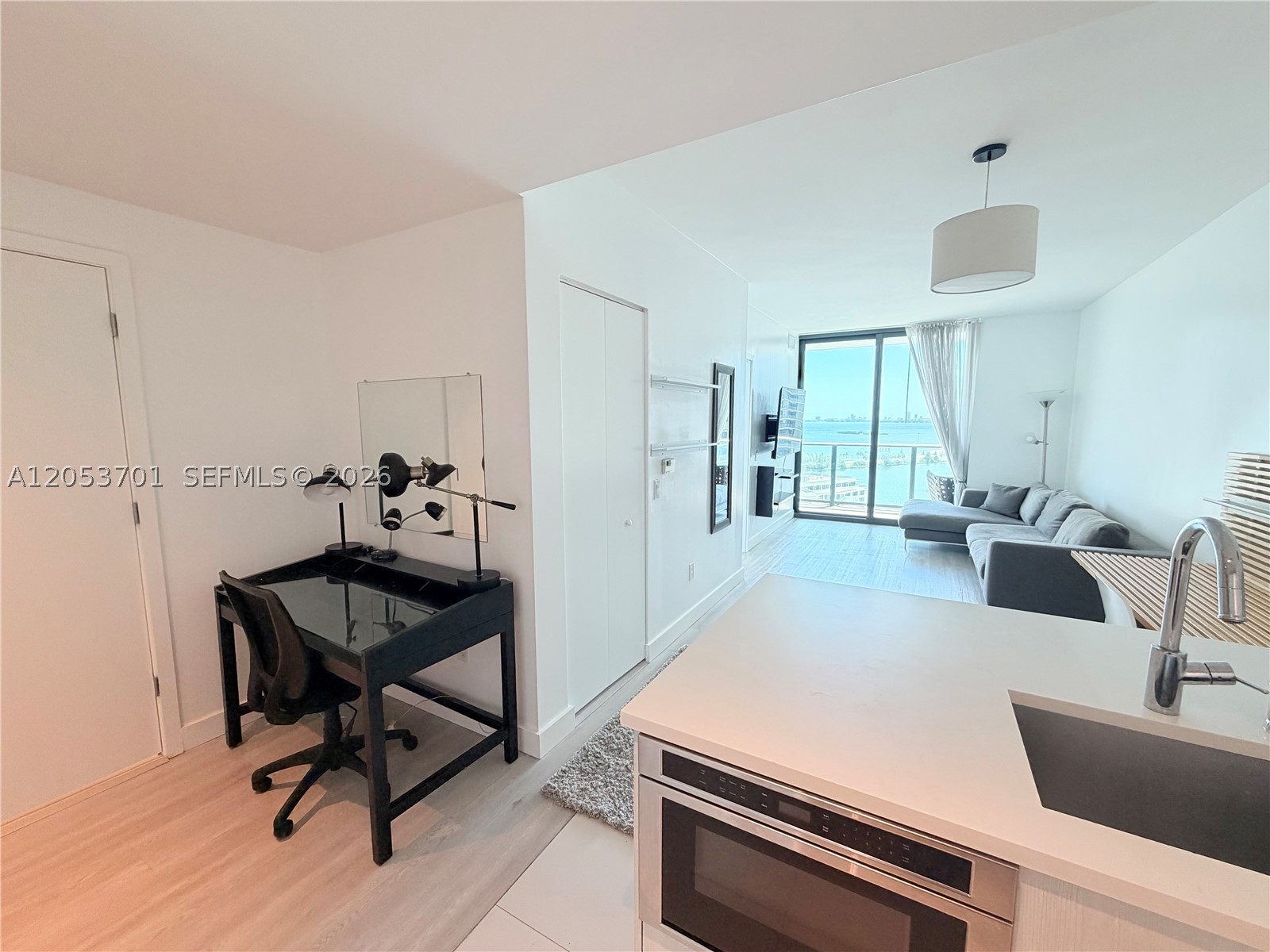 PARAISO BAYVIEWS CONDO - Residential Lease