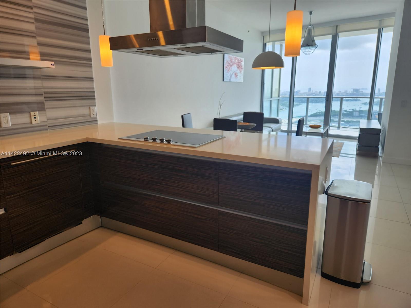 spacious unit facing with direct bay view, stainless steel appliances, marble floor, totally furnished. building features great amenities 24 hrs Frontdesk ,spa, pool , gym and more.