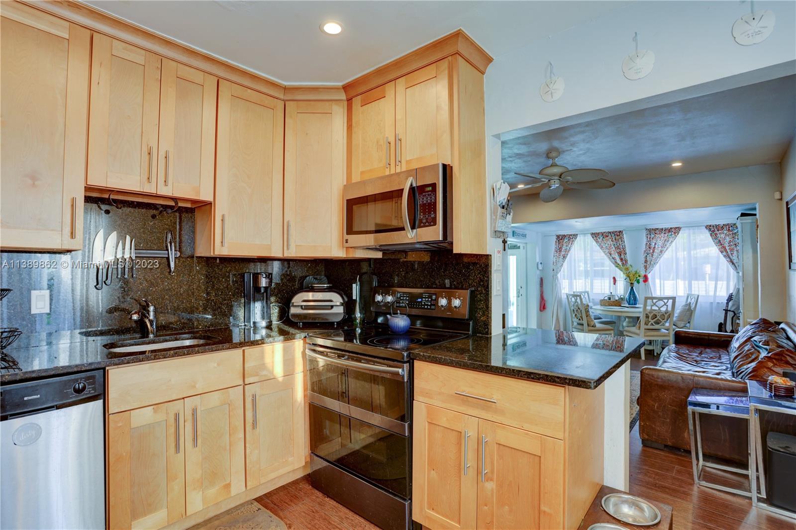 ALTA VISTA TERRACE - Residential