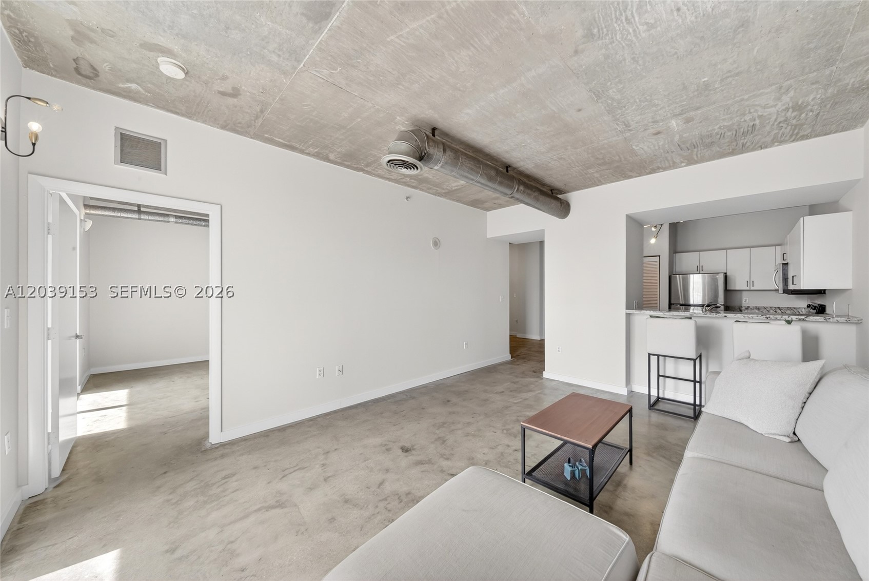 BAYLOFTS CONDO - Residential