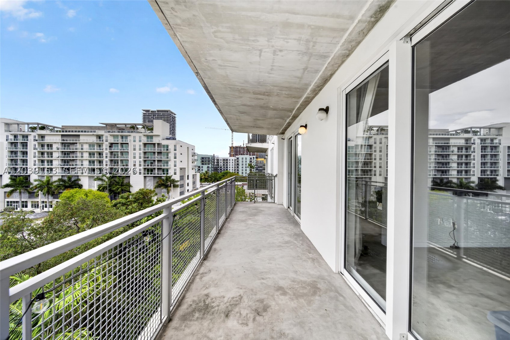 BAYLOFTS CONDO - Residential