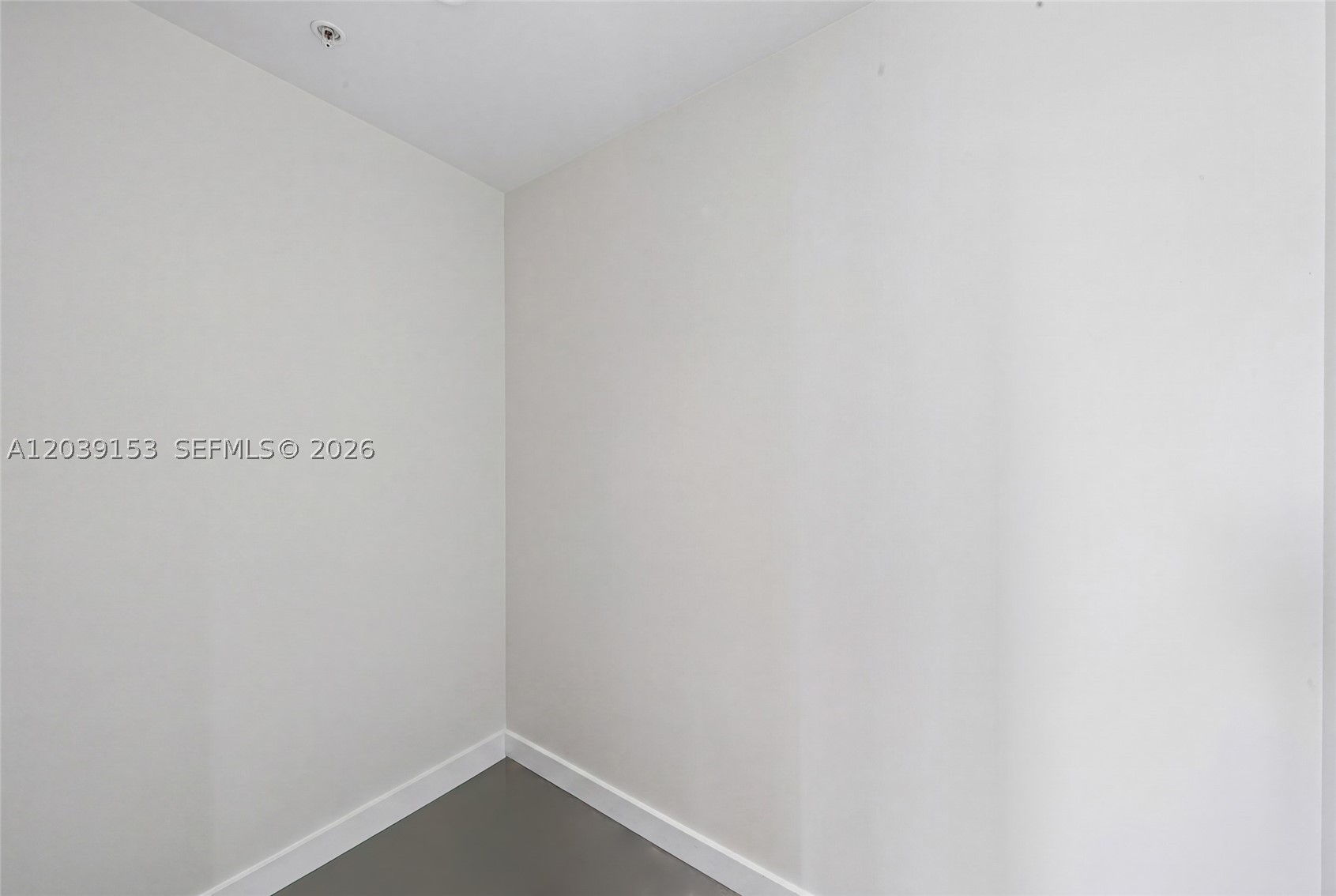 BAYLOFTS CONDO - Residential
