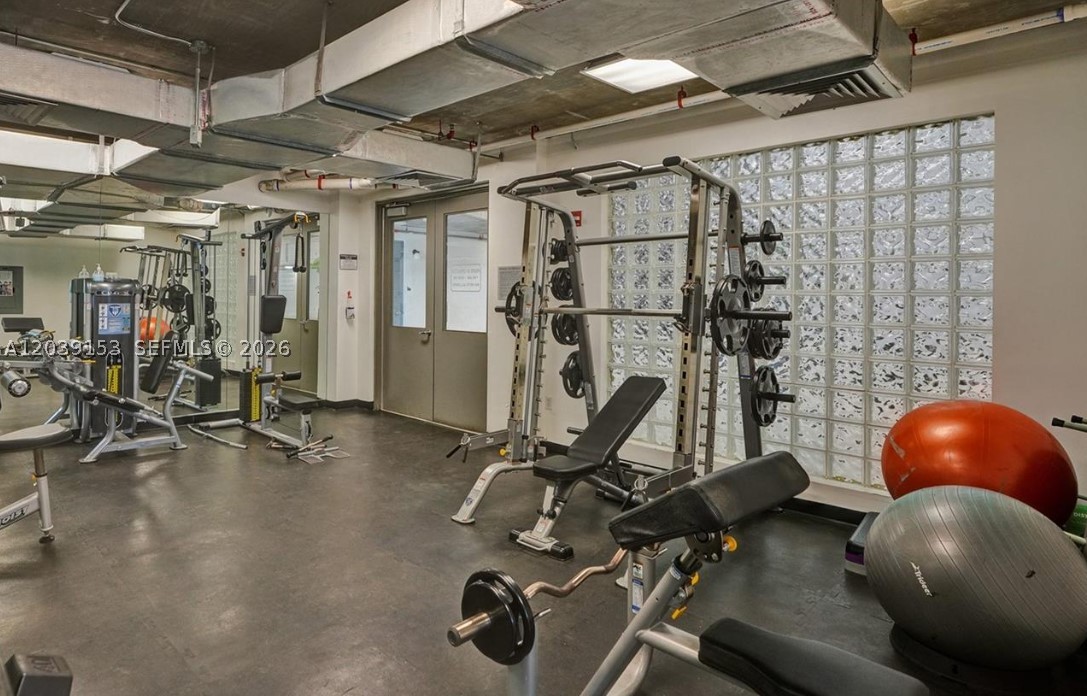 BAYLOFTS CONDO - Residential