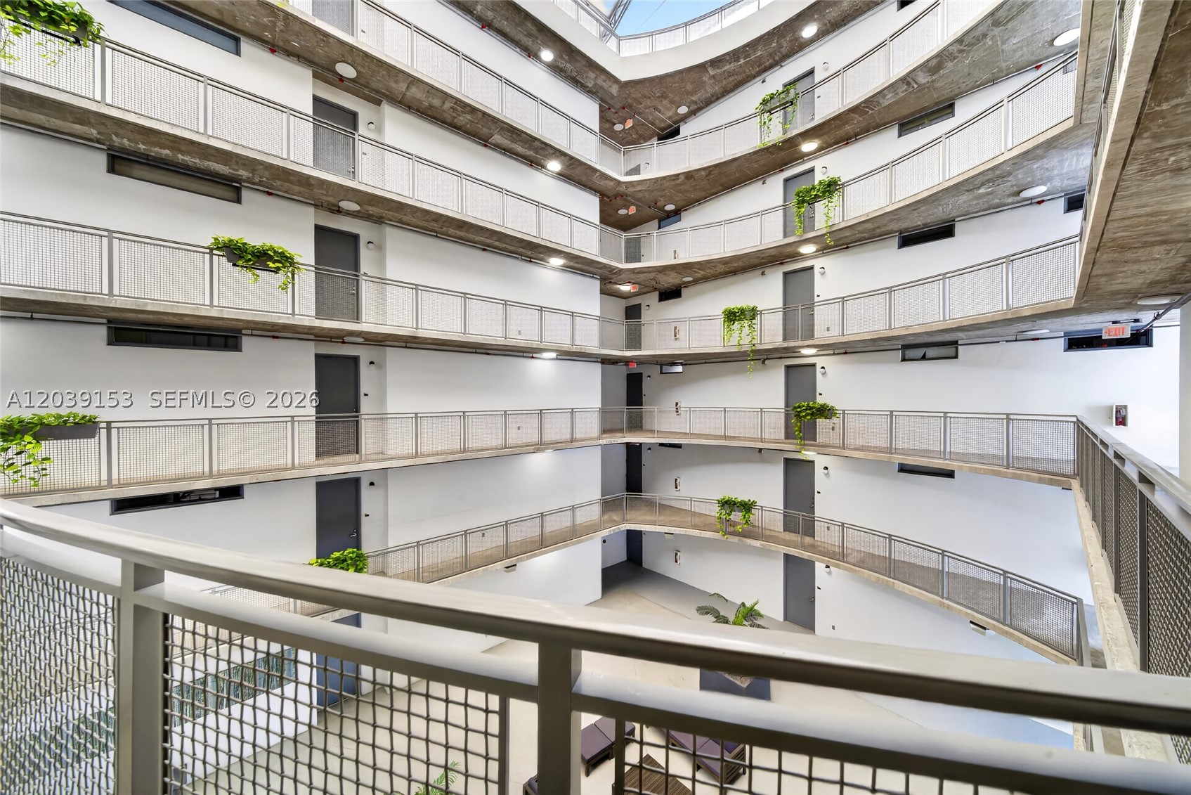 BAYLOFTS CONDO - Residential
