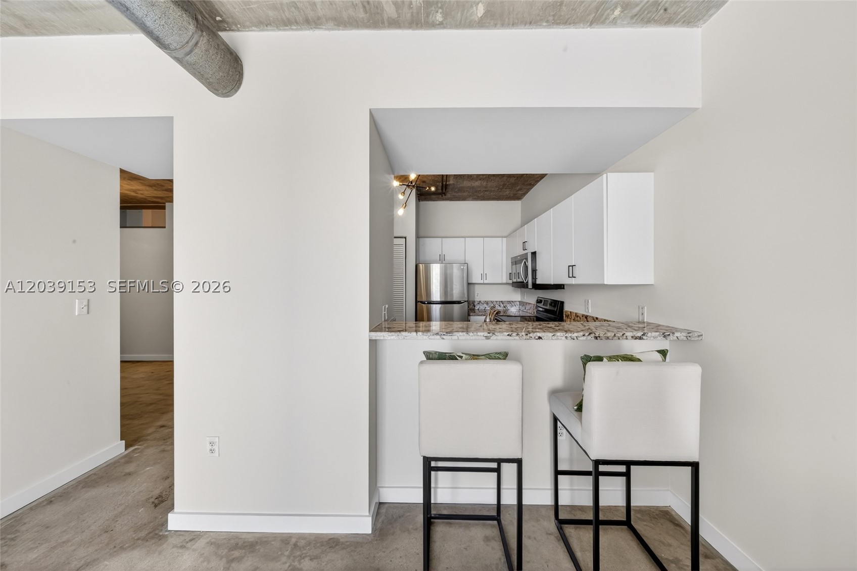 BAYLOFTS CONDO - Residential