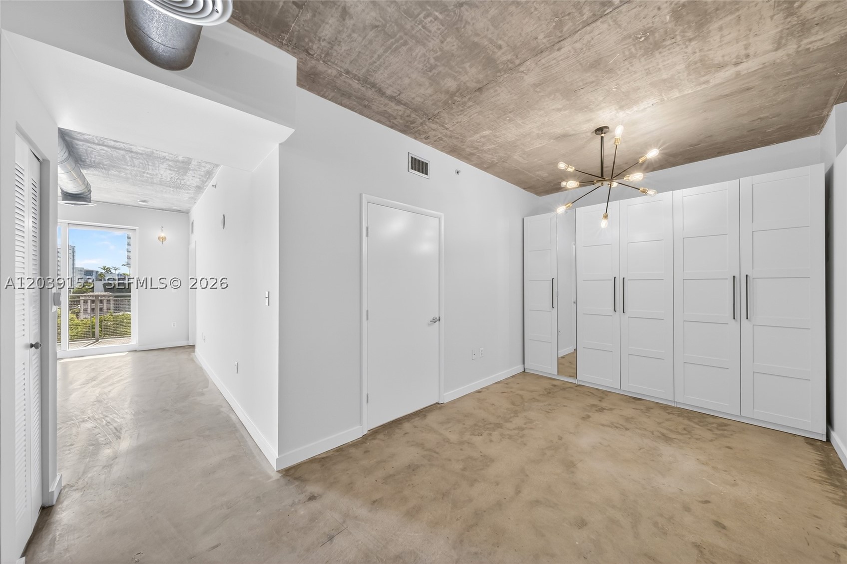 BAYLOFTS CONDO - Residential