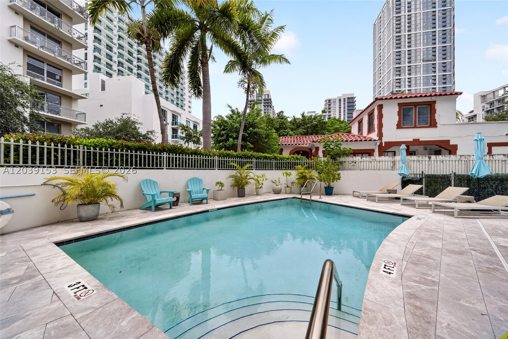 BAYLOFTS CONDO - Residential