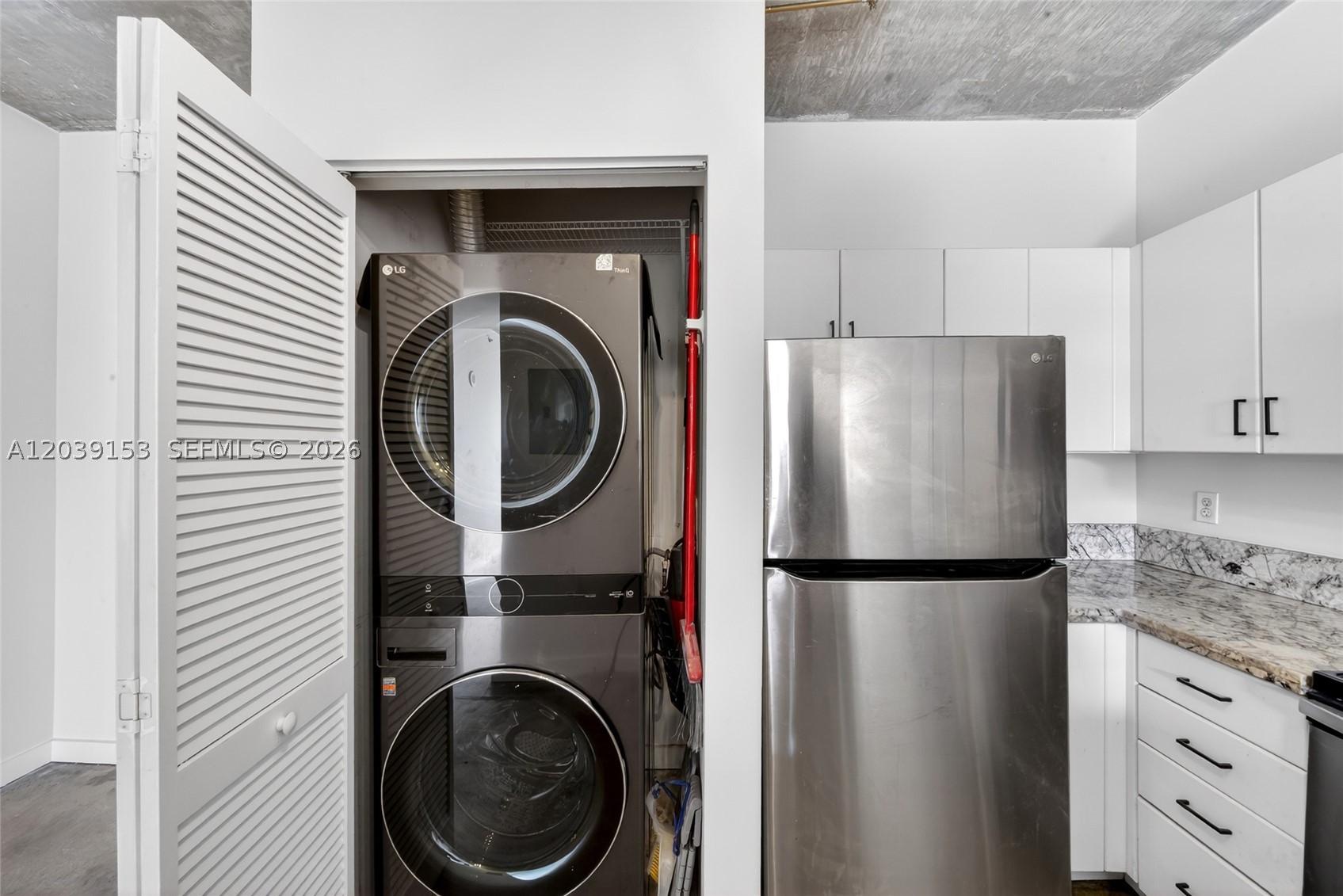 BAYLOFTS CONDO - Residential