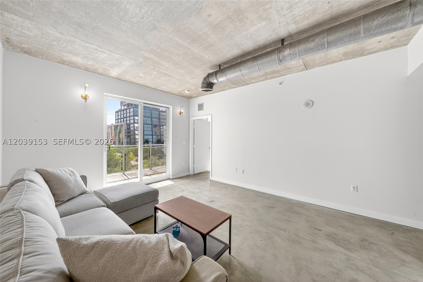 BAYLOFTS CONDO - Residential