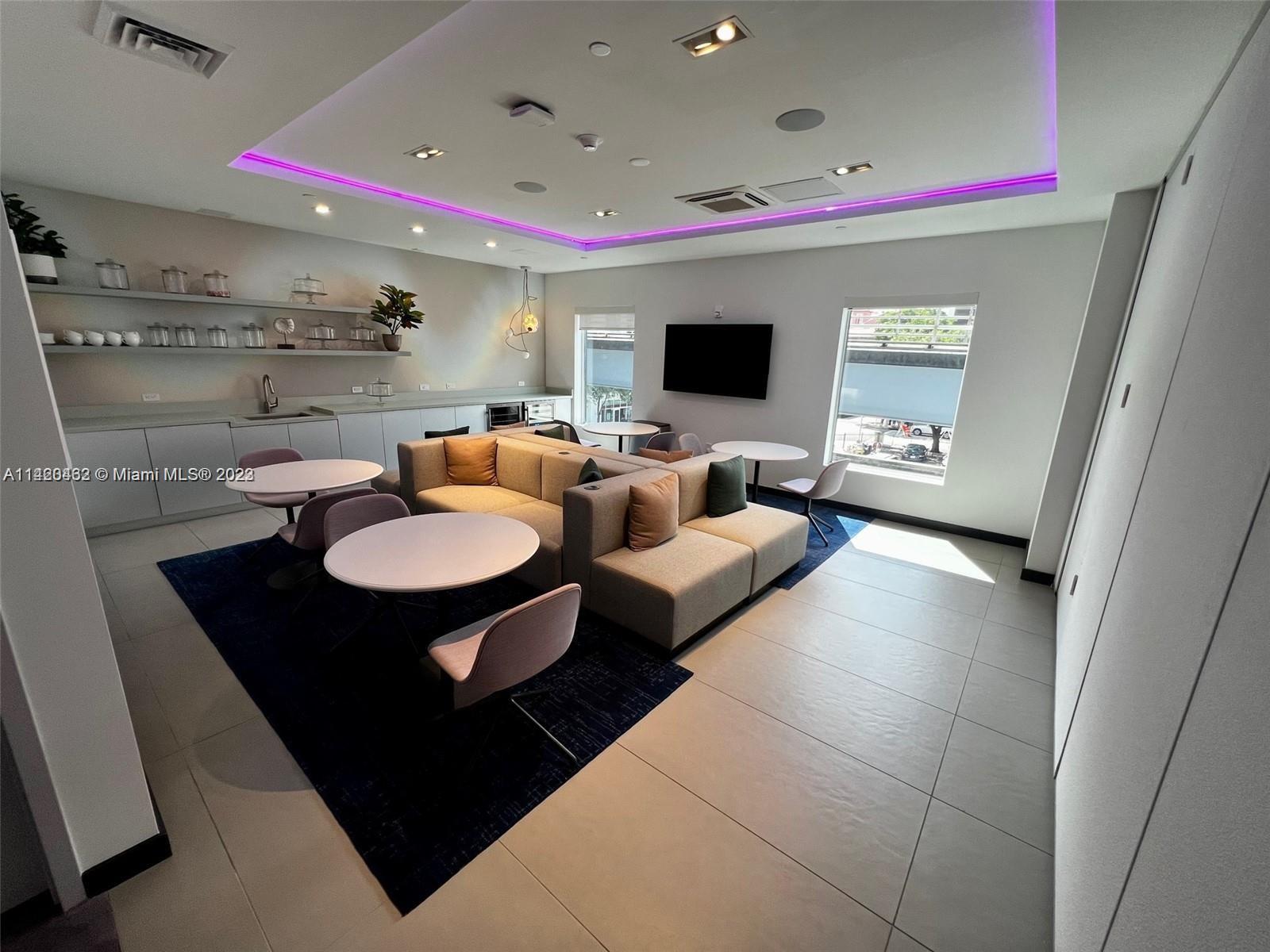 227 NE 2ND STREET CONDO - Residential