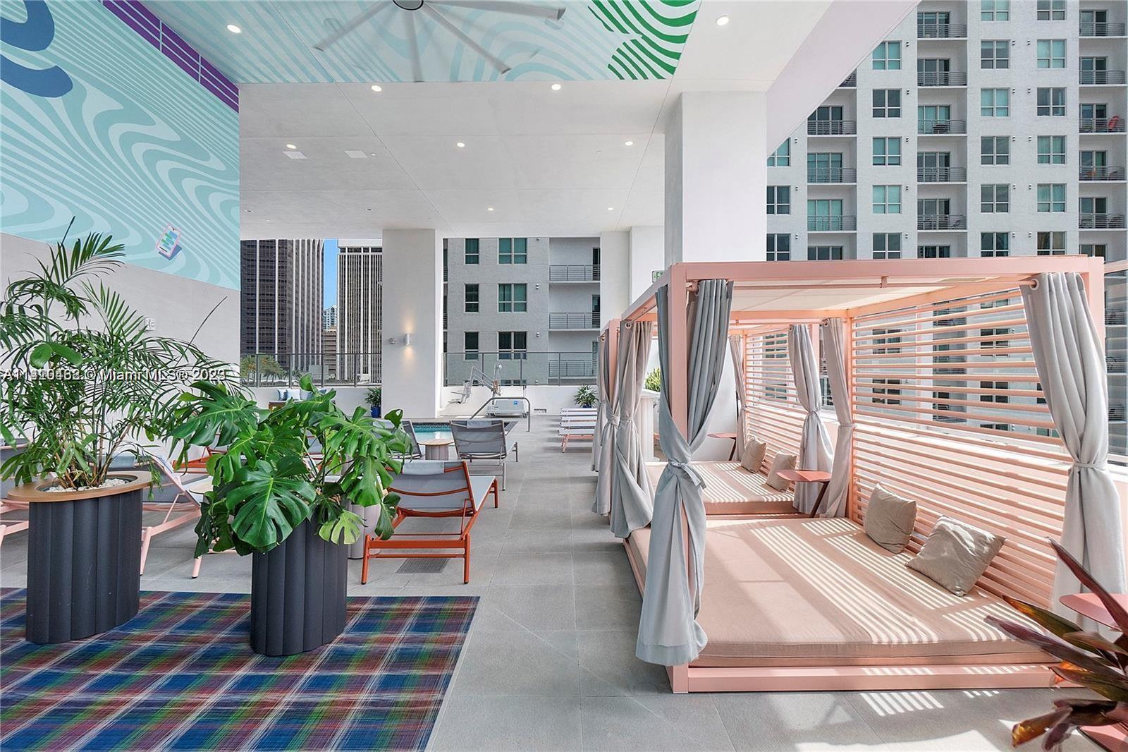 227 NE 2ND STREET CONDO - Residential